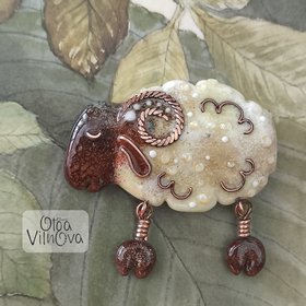 Softly standing sheep #12 image